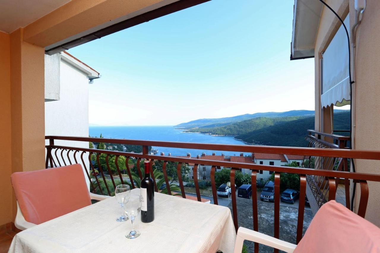 Apartments Emilia Rabac Luaran gambar